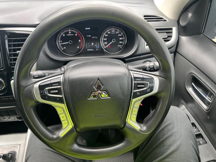 2021 Mitsubishi Triton GLX+