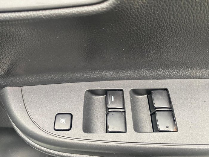 2021 Mitsubishi Triton GLX+
