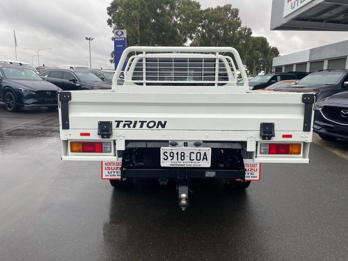 2021 Mitsubishi Triton GLX+