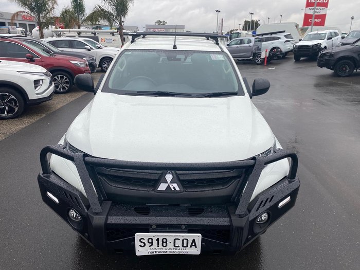 2021 Mitsubishi Triton GLX+