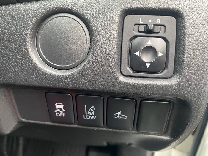 2021 Mitsubishi Triton GLX+