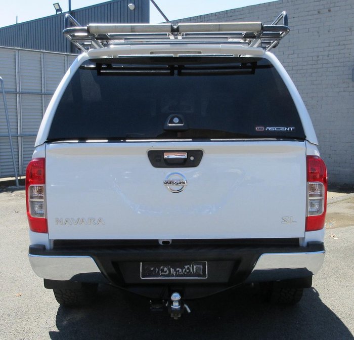 2020 Nissan Navara SL