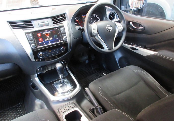 2020 Nissan Navara SL