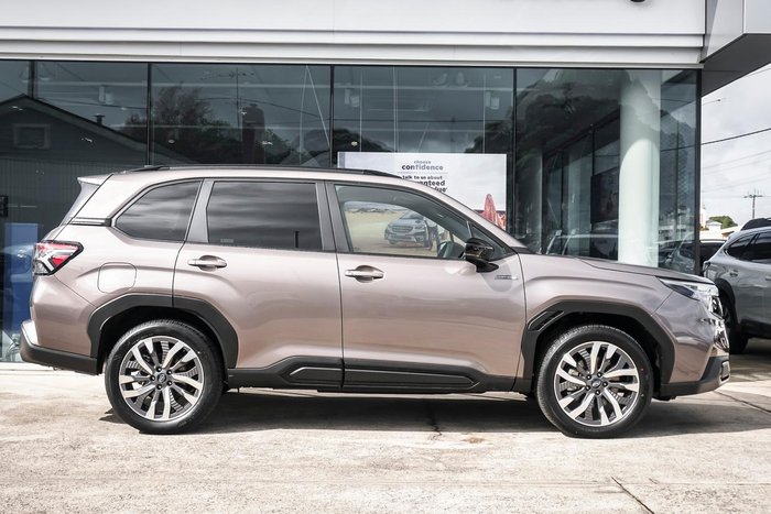 2025 Subaru Forester Hybrid Touring