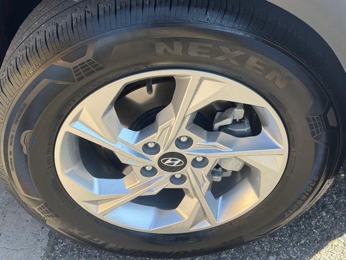 2023 Hyundai Tucson (No Badge)