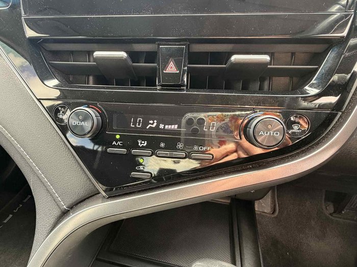 2022 Toyota Camry SX