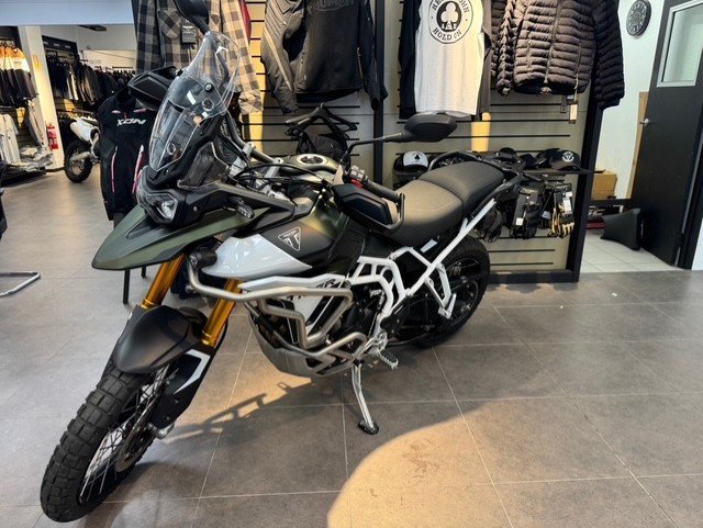 2025 Triumph TIGER 900 RALLY PRO GREEN