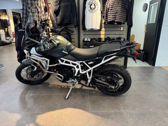 2025 Triumph TIGER 900 RALLY PRO GREEN