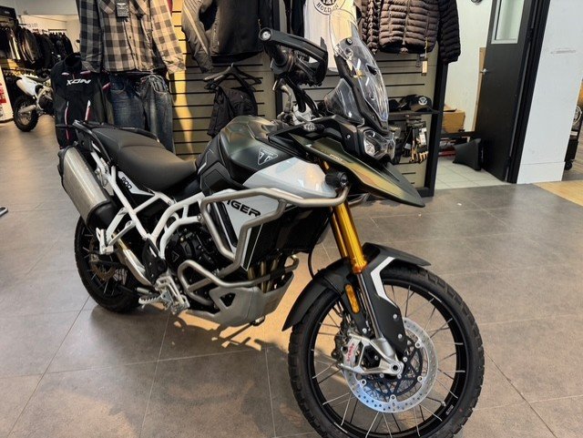 2025 Triumph TIGER 900 RALLY PRO GREEN
