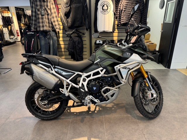 2025 Triumph TIGER 900 RALLY PRO GREEN
