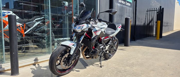 2022 Kawasaki Z650L (LAMS) WHITE