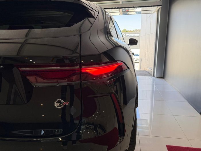 2022 Jaguar F-PACE SVR