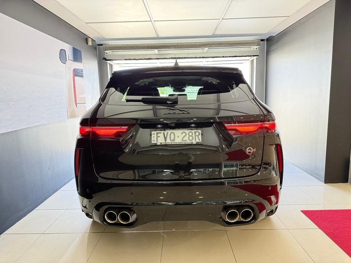 2022 Jaguar F-PACE SVR