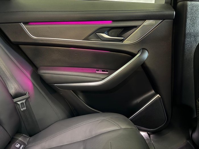 2022 Jaguar F-PACE SVR