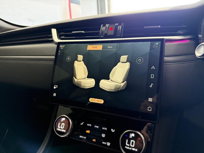 2022 Jaguar F-PACE SVR