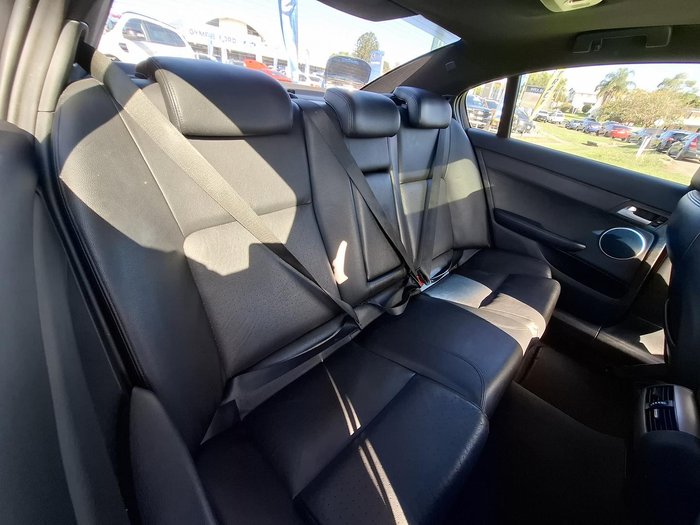 2011 Holden Calais V