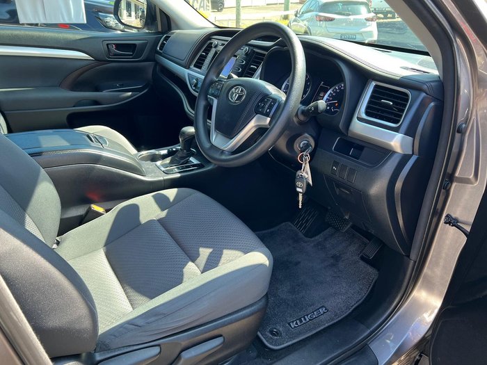 2017 Toyota Kluger GX