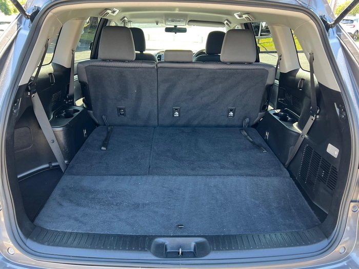 2017 Toyota Kluger GX