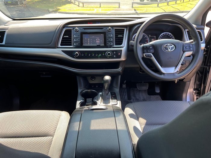 2017 Toyota Kluger GX