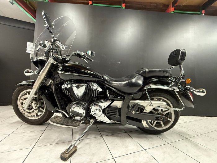 2007 Yamaha XVS1300A V-STAR Black