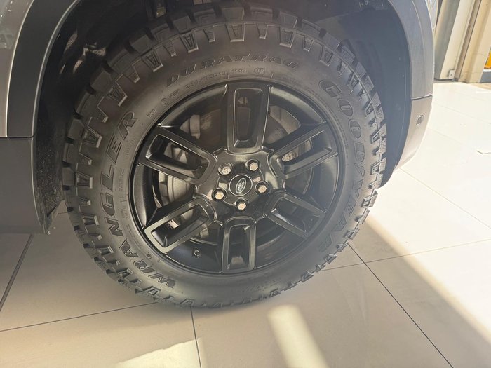 2020 Land Rover Defender 110 P400 S