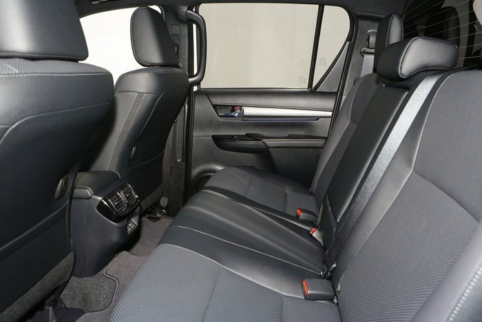 2025 Toyota Hilux Rogue 48V