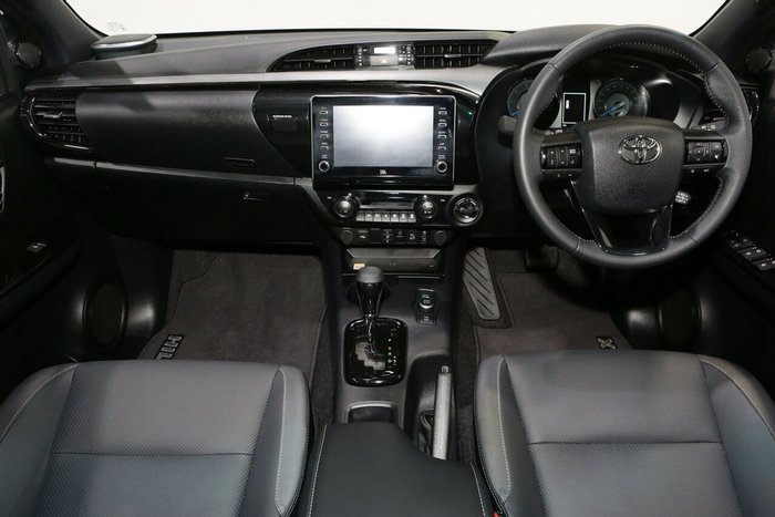 2025 Toyota Hilux Rogue 48V