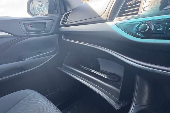 2019 Toyota Kluger GX