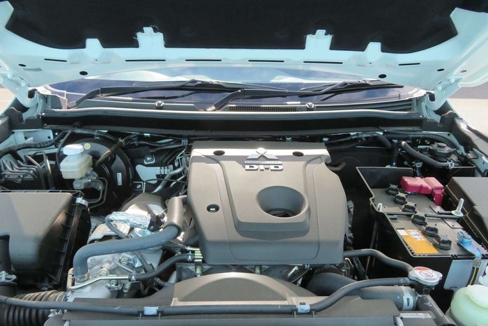 2023 Mitsubishi Triton GLS