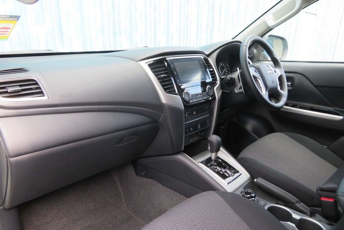 2023 Mitsubishi Triton GLS