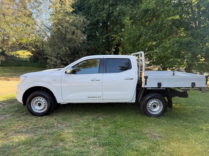 2020 Nissan Navara RX