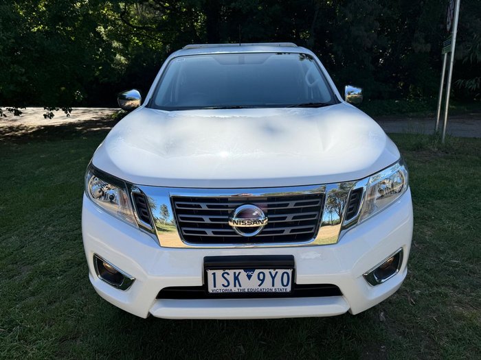 2020 Nissan Navara RX