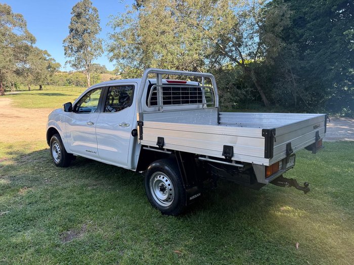 2020 Nissan Navara RX