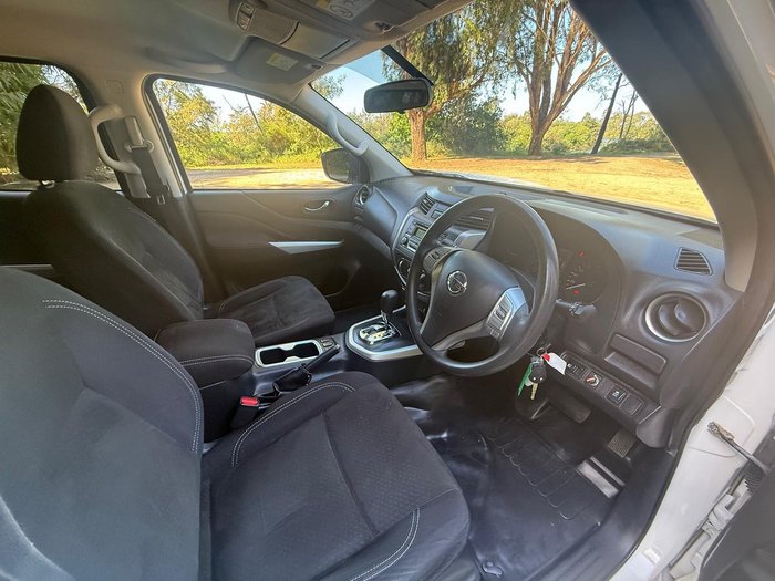 2020 Nissan Navara RX