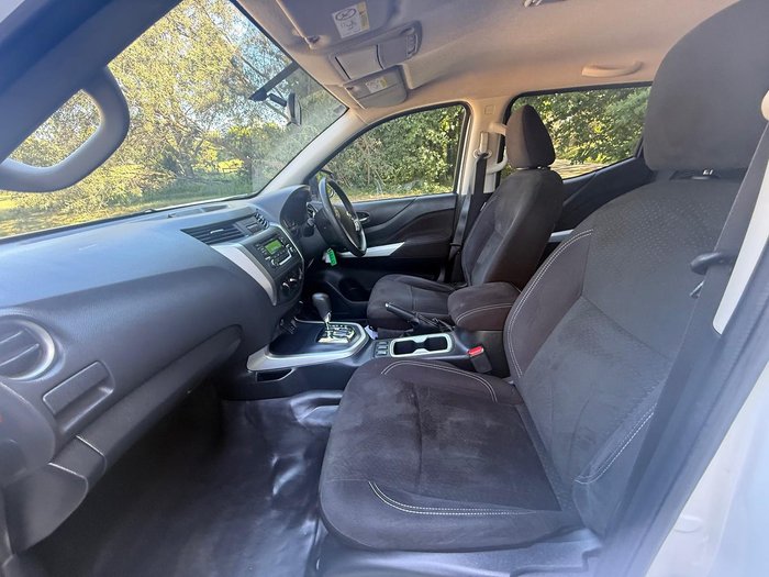 2020 Nissan Navara RX