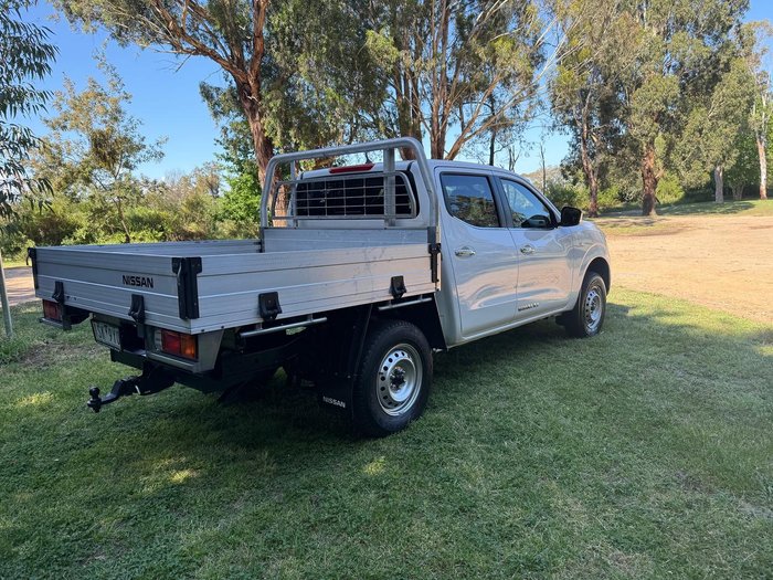 2020 Nissan Navara RX