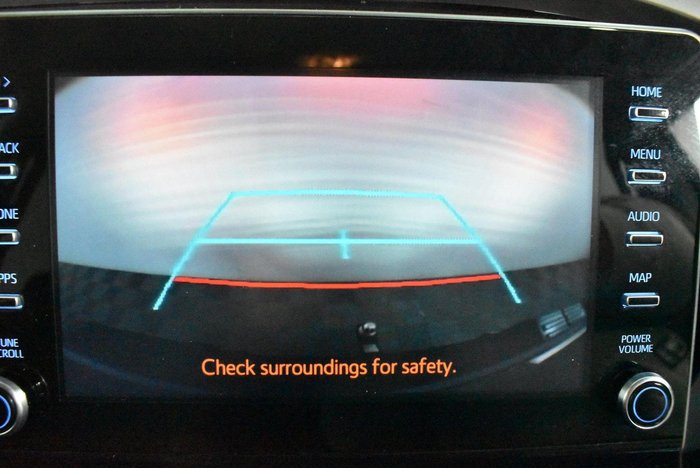 2021 Toyota Hilux SR5