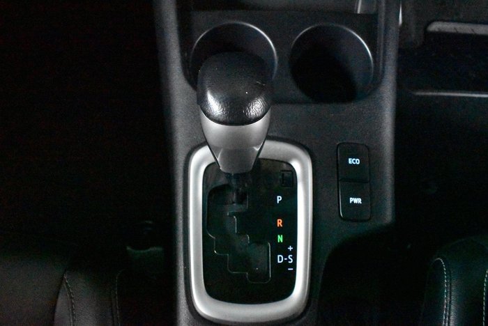 2021 Toyota Hilux SR5