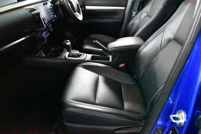 2021 Toyota Hilux SR5