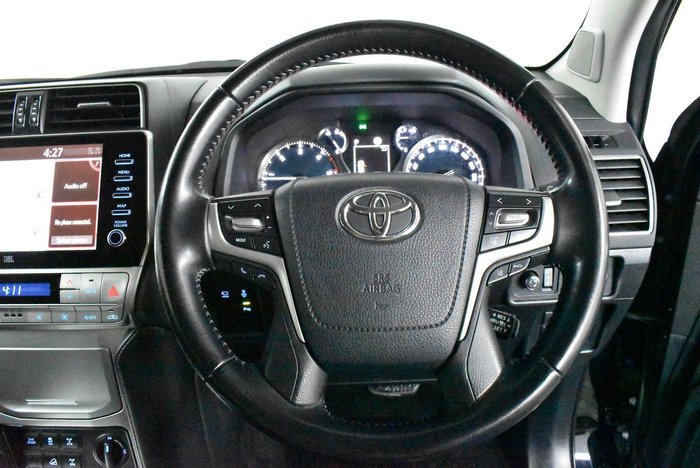 2022 Toyota Landcruiser Prado VX