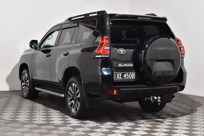 2022 Toyota Landcruiser Prado VX