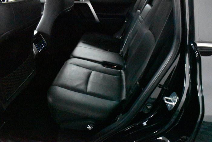 2022 Toyota Landcruiser Prado VX