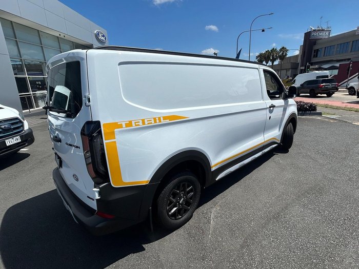 2025 Ford Transit Custom Trail LWB