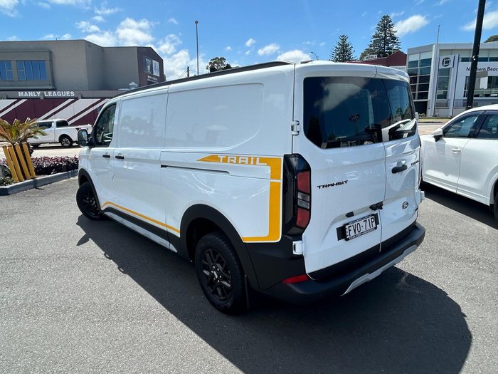 2025 Ford Transit Custom Trail LWB