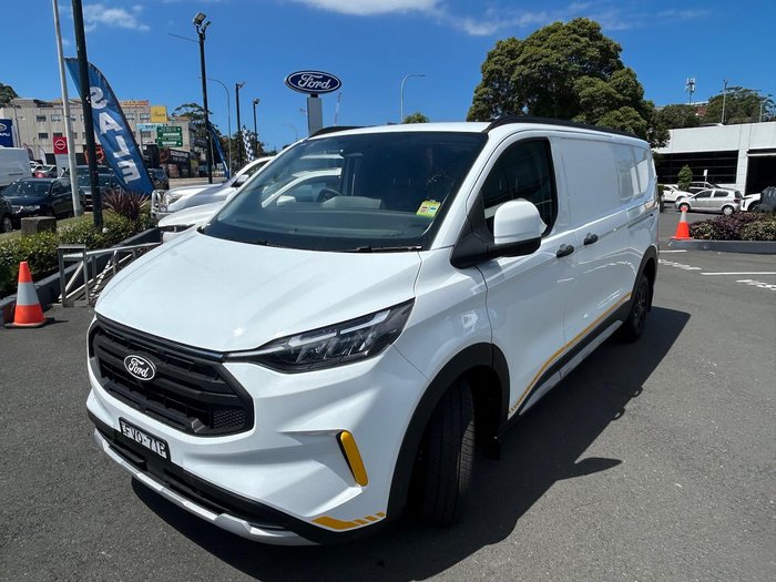 2025 Ford Transit Custom Trail LWB