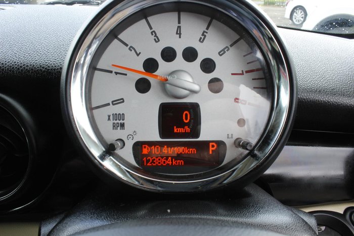 2012 MINI Hatch Cooper R56 LCI Pepper White