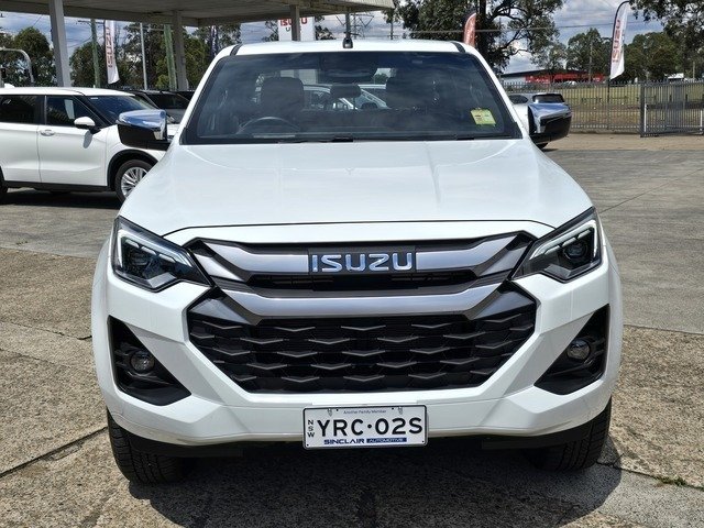 2025 Isuzu D-MAX