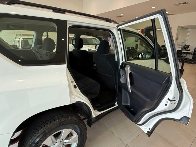 2023 Toyota Prado DSL WGN AT GX