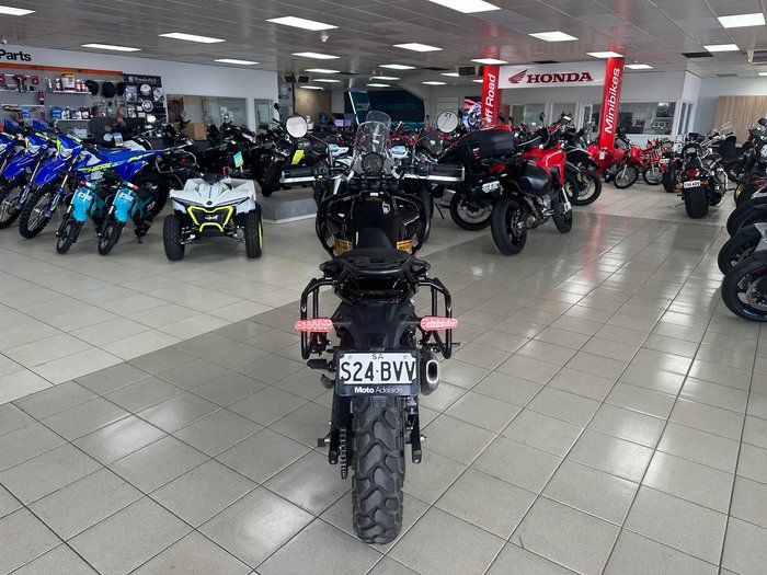 2024 Royal Enfield Himalayan 450 Himalayan Black