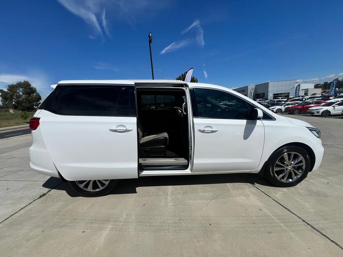 2018 Kia Carnival Platinum